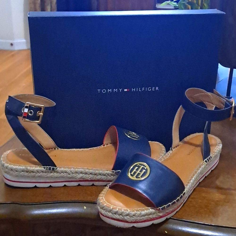 Authentic Tommy Hilfiger sandals